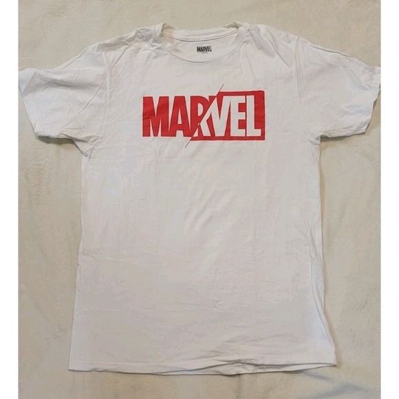 Marvel Other - MARVEL SHORT SLEEVE T SHIRT MENS SIZE MEDIUM